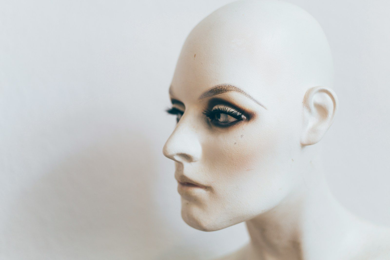 photo of eyeliner